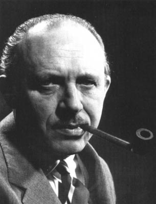 “On dirait que, dans le baroque, l’artiste veuille se transformer en plante, eau, feu, lion” (Réflexions sur Guido Piovene)