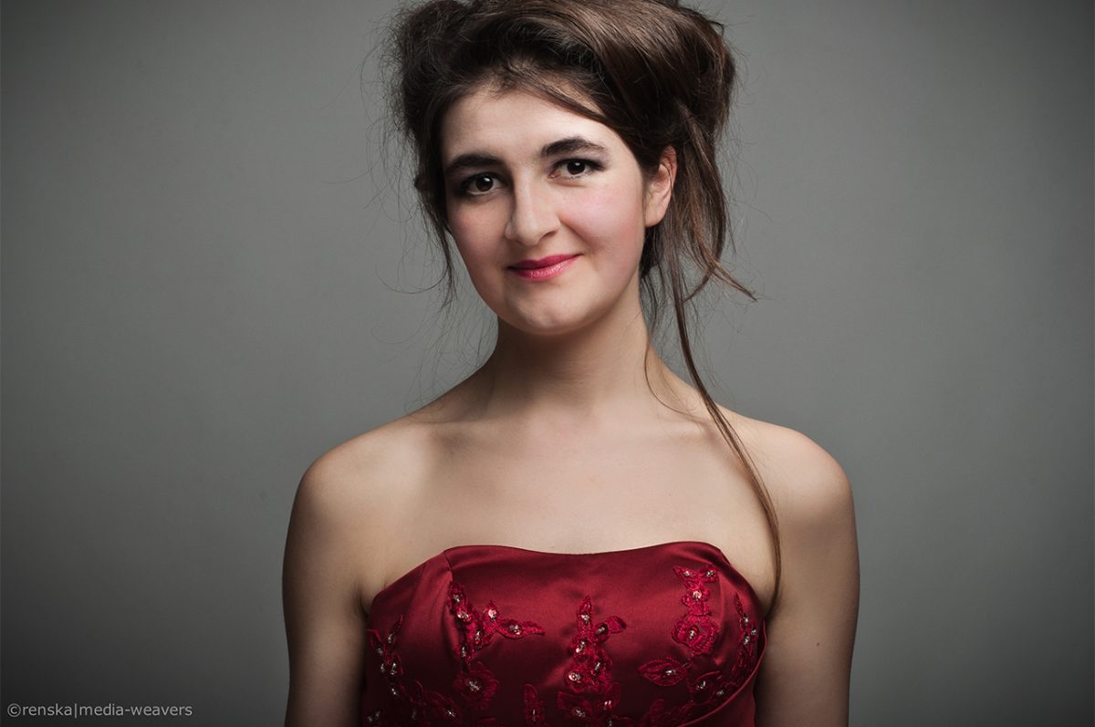 marine rouge ola renska