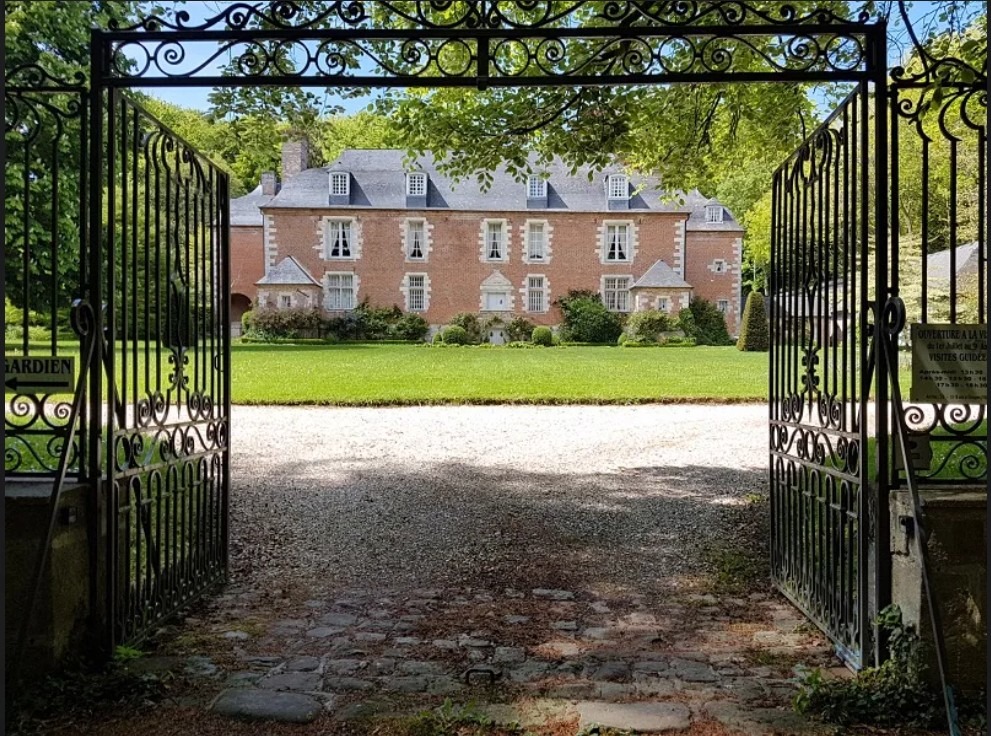 chateau
