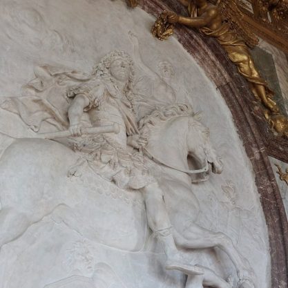 versailles salon guerre